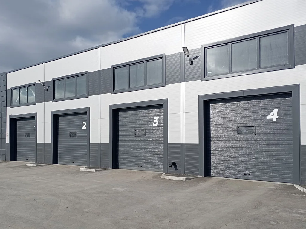 Промышленные секционные ворота DoorHan — реализованный объект